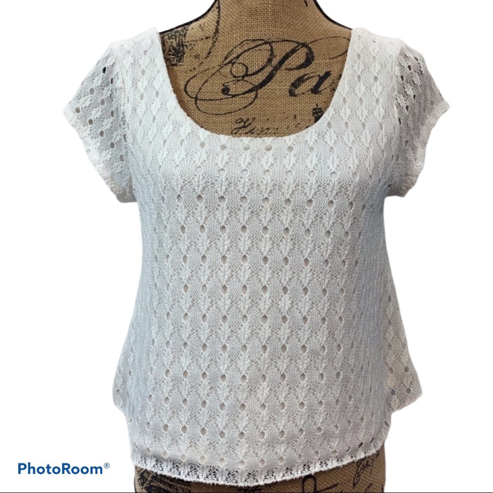Aeropostale White Lace Crochet Top – Size M